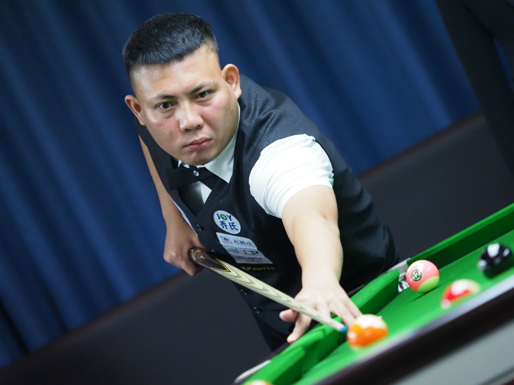 与队友形成 与队友形成