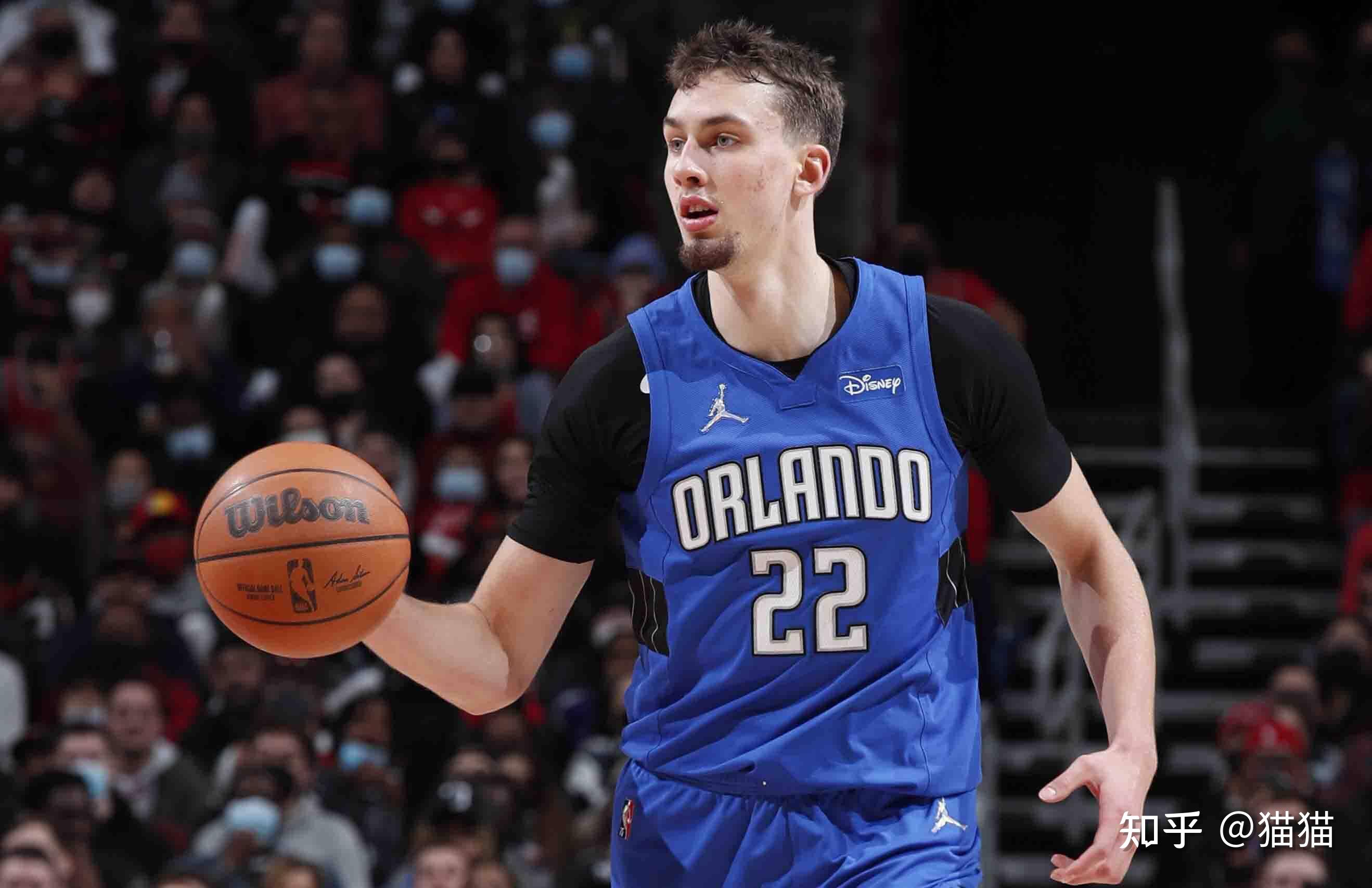 还主动与其 还主动与其