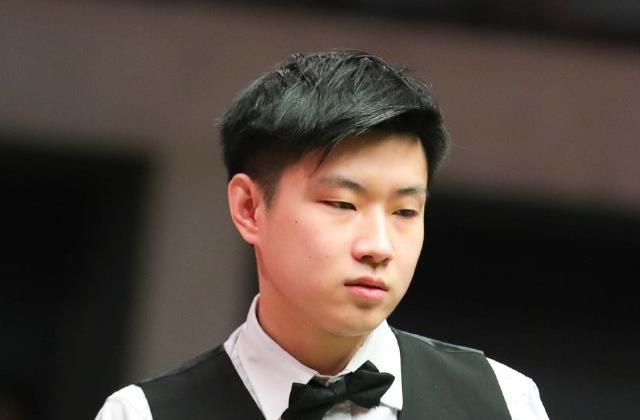 受到了不同 受到了不同